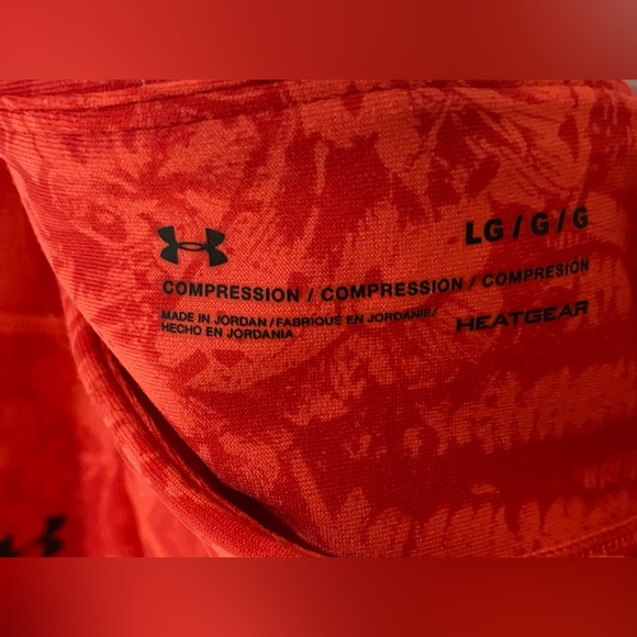 Under Armour rock collection orange compression 24s size large heat gear - Picture 5 of 5